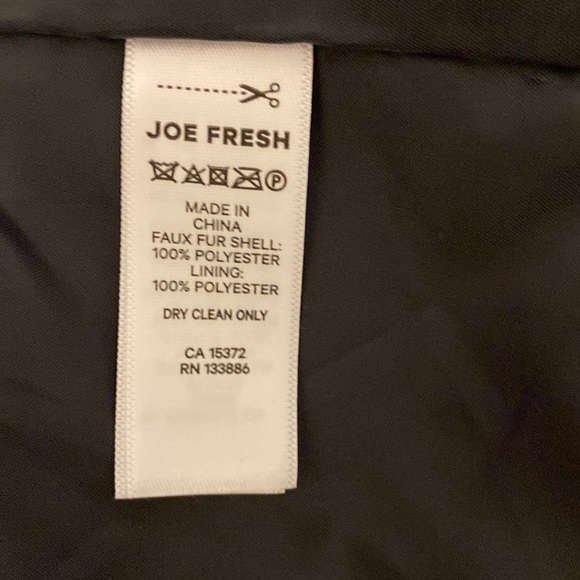 New faux fur vest with pockets. - Picture 3 of 3